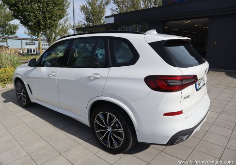 BMW X5, 2021
