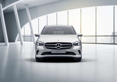 Mercedes-Benz B 180, 2020