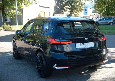 BMW 218, 2022 2