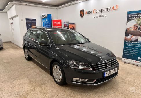 Volkswagen Passat Variant, 2012