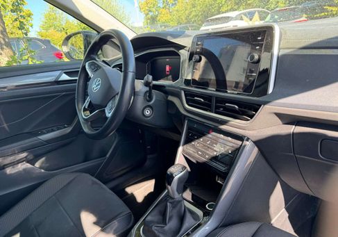 Volkswagen T-Roc, 2023 2