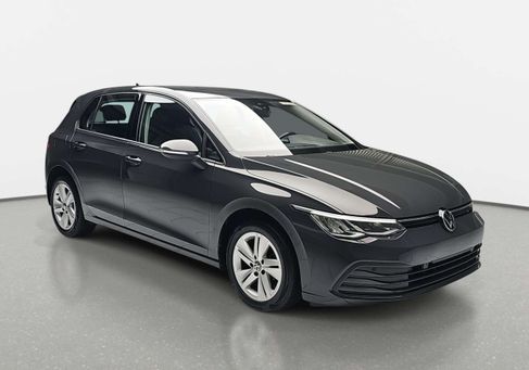 Volkswagen Golf, 2022 3