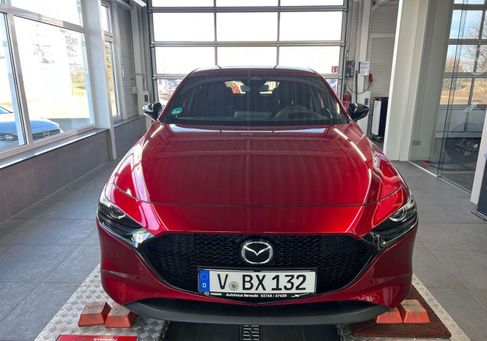 Mazda 3, 2025