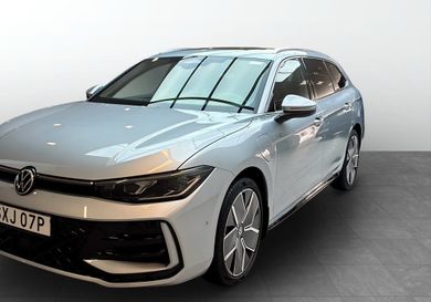 Volkswagen Passat Variant, 2025