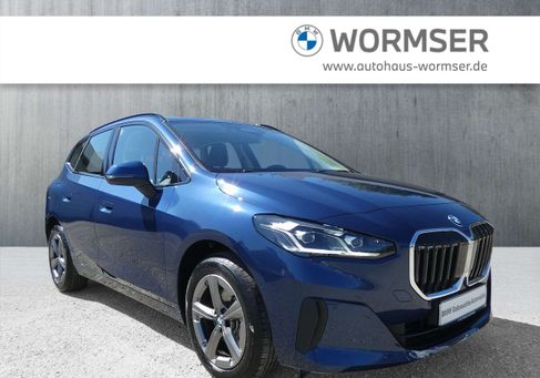 BMW 220, 2025 3