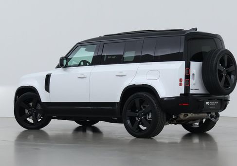 Land Rover Defender, 2026