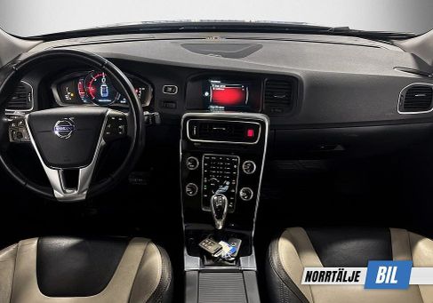 Volvo S60 Cross Country, 2016