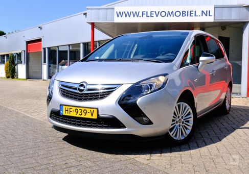 Opel Zafira Tourer, 2015