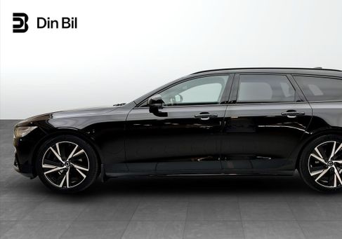 Volvo V90, 2021