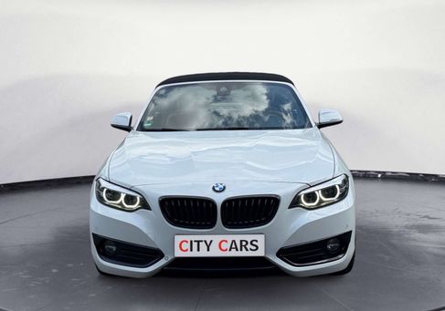 BMW 218, 2019 3