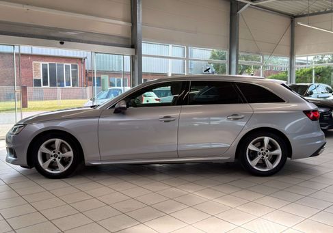 Audi A4, 2023