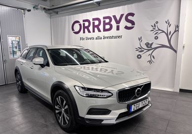 Volvo V90 Cross Country, 2022