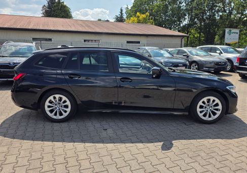 BMW 318, 2020