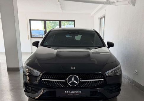 Mercedes-Benz CLA 250, 2022