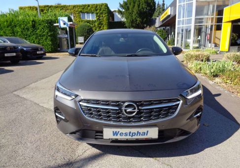 Opel Insignia, 2022 2