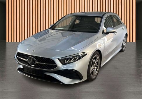Mercedes-Benz A 180, 2025