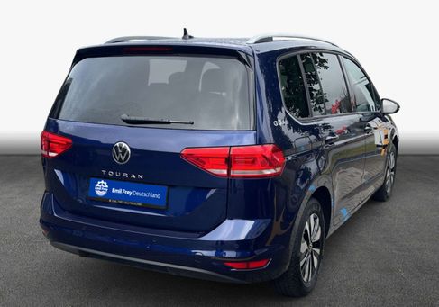 Volkswagen Touran, 2025 3