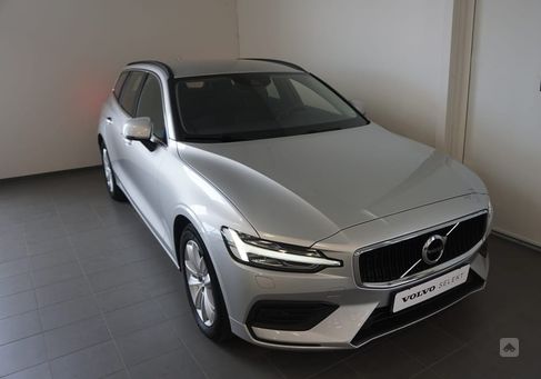 Volvo V60, 2022