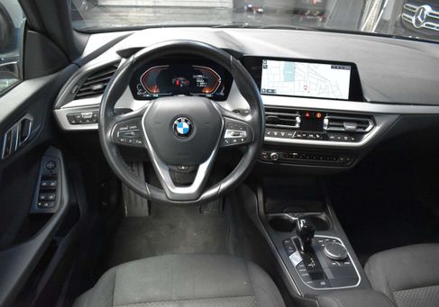 BMW 220, 2022 2