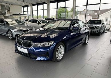 BMW 330, 2020