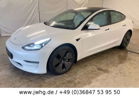 Tesla Model 3, 2021