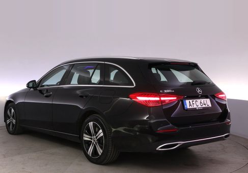 Mercedes-Benz C 300, 2023