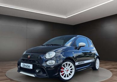 Abarth 695, 2022