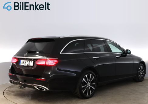 Mercedes-Benz E 300, 2023 3