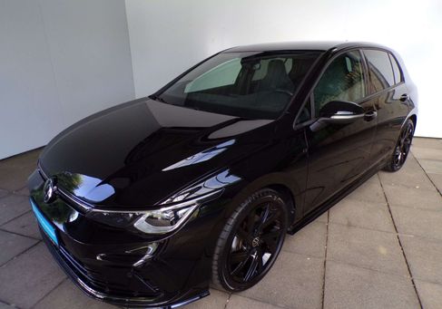 Volkswagen Golf, 2024