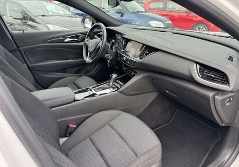 Opel Insignia, 2022 2