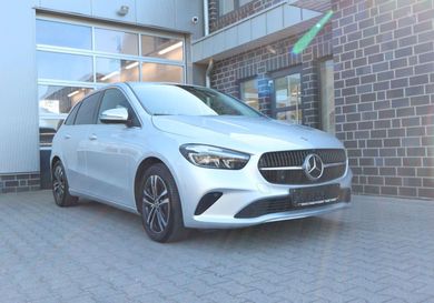 Mercedes-Benz B 220, 2023