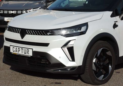 Renault Captur, 2024