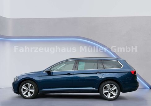 Volkswagen Passat Variant, 2022