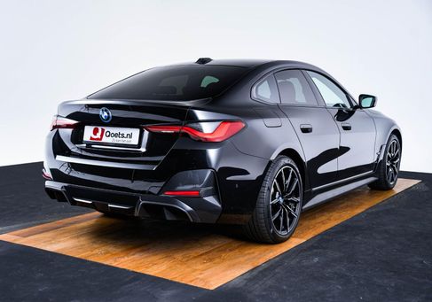 BMW i4, 2023 2