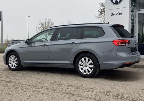 Volkswagen Passat Variant, 2022