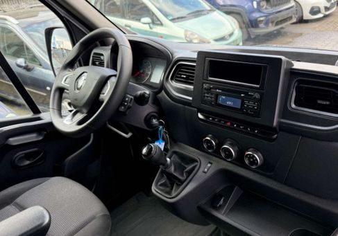 Renault Master, 2023