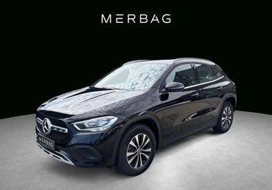 Mercedes-Benz GLA 250, 2022