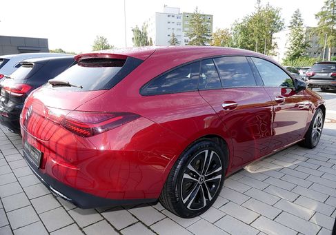 Mercedes-Benz CLA 200, 2024