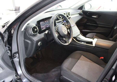 Mercedes-Benz C 200, 2022 3