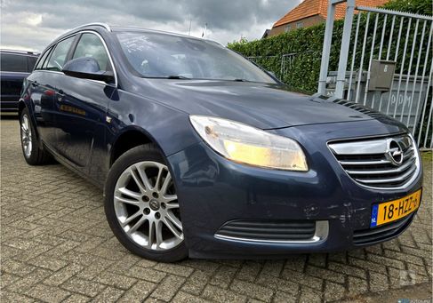 Opel Insignia, 2009