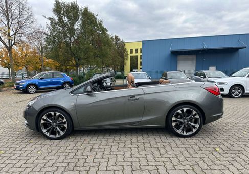 Opel Cascada, 2017
