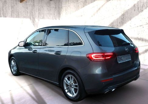 Mercedes-Benz B 200, 2019