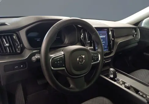 Volvo XC60, 2025