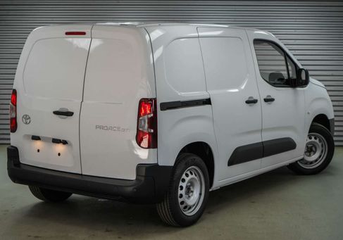 Toyota Proace, 2026