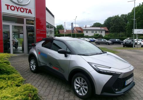 Toyota C-HR, 2024 3