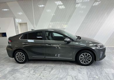 Hyundai IONIQ, 2022