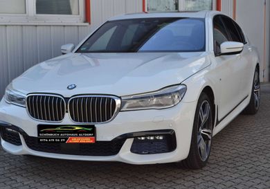 BMW 750, 2017