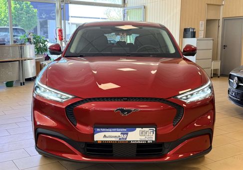 Ford Mustang Mach-E, 2021
