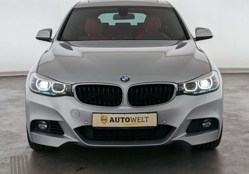BMW 340, 2018