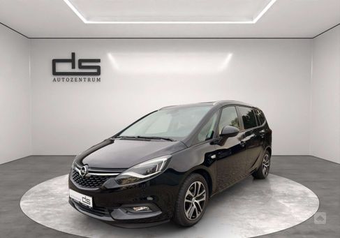 Opel Zafira, 2018